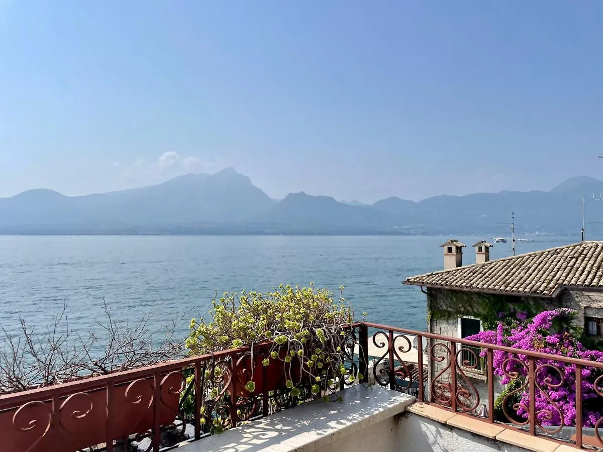 Apartment Vista Lake Torri Torri Del Benaco Italien
